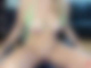 Live cam show with SquirtNalia - Squirt White on Dolls Live | denmark