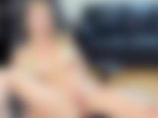 Live cam show with SquirtNalia - Big Tits MILF on Dolls Live