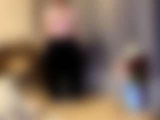 Live cam show with Eliza - Genital Piercings on Streamer API