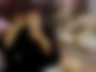 Live cam show with Eliza - New Blowjob on Camsoda Late Night