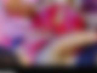 Show live cam dengan emma-miler - Average di Camsoda