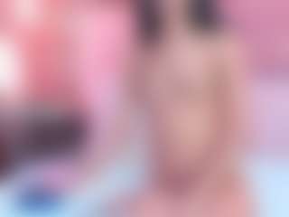 EvelynBlacke's Live Sex Cam Show