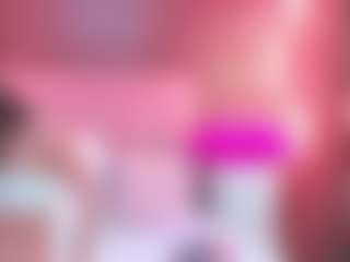 EvelynBlacke's Live Sex Cam Show