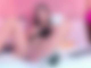 EvelynBlacke's Live Sex Cam Show