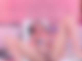 Live cam show with EvelynBlacke - Strip on Uber Horny