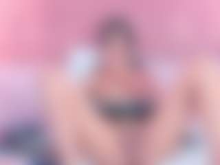 EvelynBlacke's Live Sex Cam Show