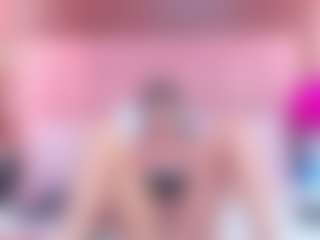 EvelynBlacke's Live Sex Cam Show
