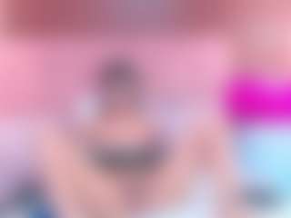 EvelynBlacke's Live Sex Cam Show