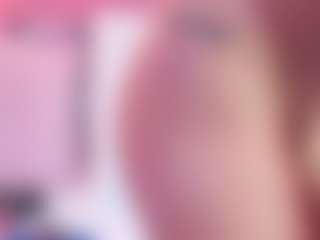 Live cam show with EvelynBlacke - Petite on Camsoda