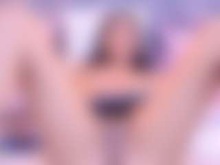 EvelynBlacke's Live Sex Cam Show