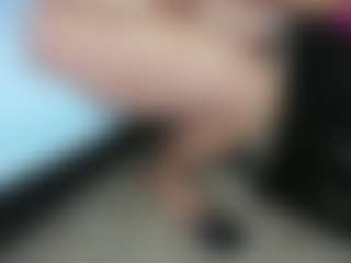 scarlett-moo's Live Sex Cam Show