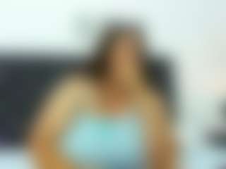 Live cam show with scarlett-moo - Spy MILF on Milfs Live