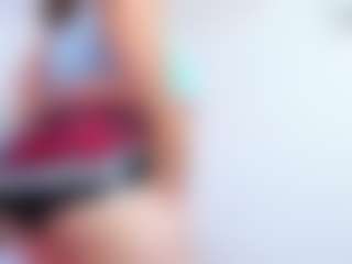 scarlett-moo MILF webcam performer live streaming