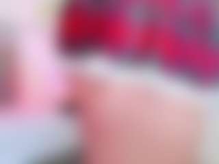 Live cam show with scarlett-moo - Gamer Mature on Camiplay Live