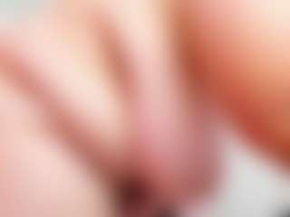 Live cam show with scarlett-moo - Camel Toe on liverealitysex.com