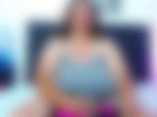 scarlett-moo MILF webcam performer live streaming