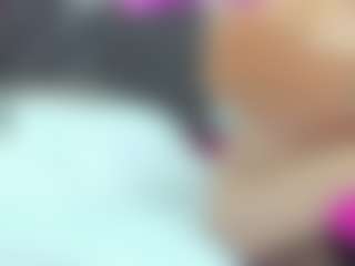 Live cam show with scarlett-moo - Mature on LiveSexCams6