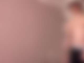 Live cam show with tomasdickpick - No Smoking on livesuperchat.net