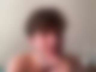 Live cam show with tomasdickpick - White on Camsoda | united states