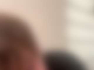 tomasdickpick's Live Sex Cam Show