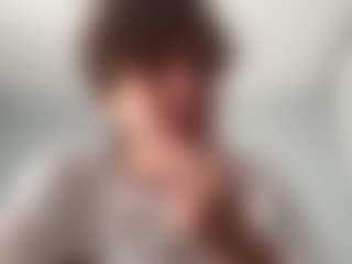 Live cam show with tomasdickpick - Brown Hair on CamClone