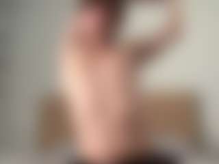 Live cam show with tomasdickpick - Brunette Hair on Camsoda