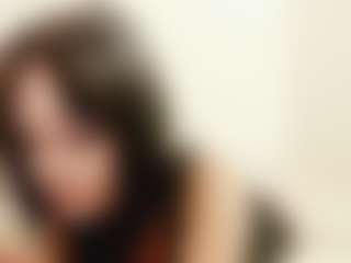 ValerieCorbley MILF webcam performer live streaming