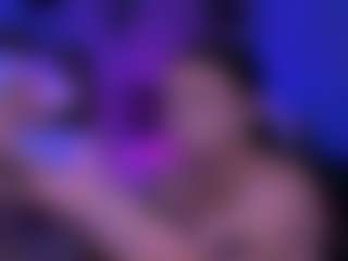 Live cam show with angie-foxy1 - Tease on Camsoda