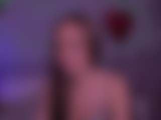 Live cam show with angie-foxy1 - Smoking on fapnchat