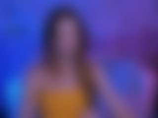 Live cam show with angie-foxy1 - Granny Squirt on AdultVida.com