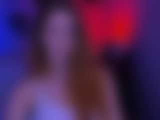 Live cam show with angie-foxy1 - Average on Camsoda