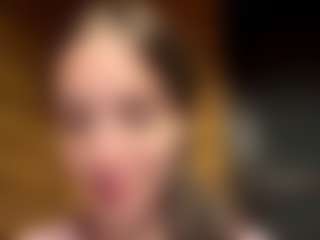 Ella's Live Sex Cam Show