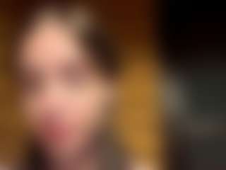 Ella's Live Sex Cam Show