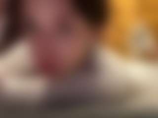Live cam show with Ella - Young Adult on Cam Slut