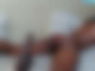 Live cam show with FemboyJ - Black Hair on madthumbs
