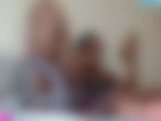 Show in cam erotica live di FemboyJ