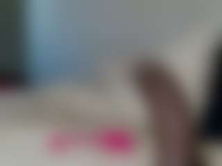 Live cam show with FemboyJ - HD on CamwithHer