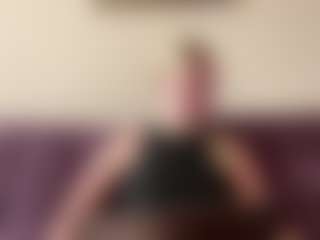 Live cam show with LoreanLish - Asshole Brown Hair on Gym Cam Girls