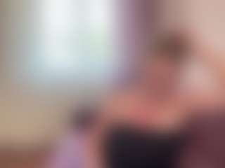 LoreanLish's Live Sex Cam Show