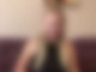 LoreanLish's Live Sex Cam Show