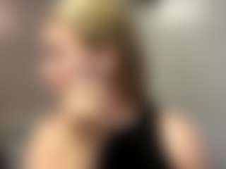 LoreanLish's Live Sex Cam Show