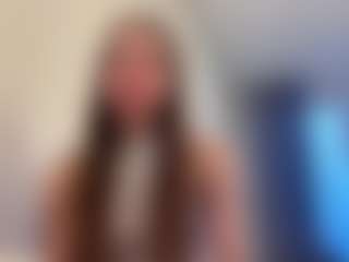 Live cam show with Lana - Fingers on Mixed Magazine Live