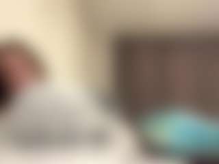 Live cam show with Lana - Hairy Pussy Teen (18+) on Dolls Live