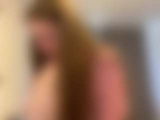 Live cam show with Lana - Thin on Camsoda