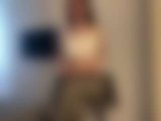 Lana's Live Sex Cam Show