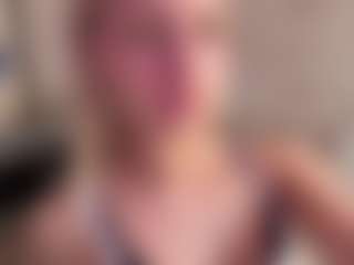 Live cam show with ReneaRichardt - New Sexwebcam on hrnylive.com