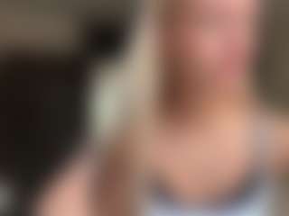 Live cam show with ReneaRichardt - Orgasm on CamwithHer