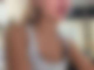 Live cam show with ReneaRichardt - Morena on Camsoda