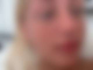 Live cam show with ReneaRichardt - Facial Piercings on Camsoda