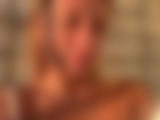 Live cam show with ReneaRichardt - Green Eyes on camtv